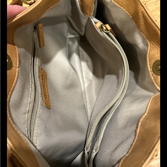 American Leather Co. Coastal Grandma Scandi Val Glove Patina Leather Satchel - Picture 4 of 7